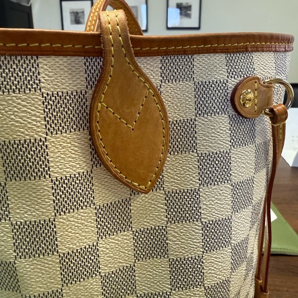 Louis Vuitton Damier Azur Canvas Neverfull PM with Tan Trim - Picture 7 of 16